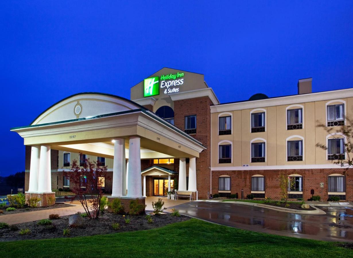 Holiday Inn Express And Suites Detroit North-Troy By Ihg Eksteriør billede