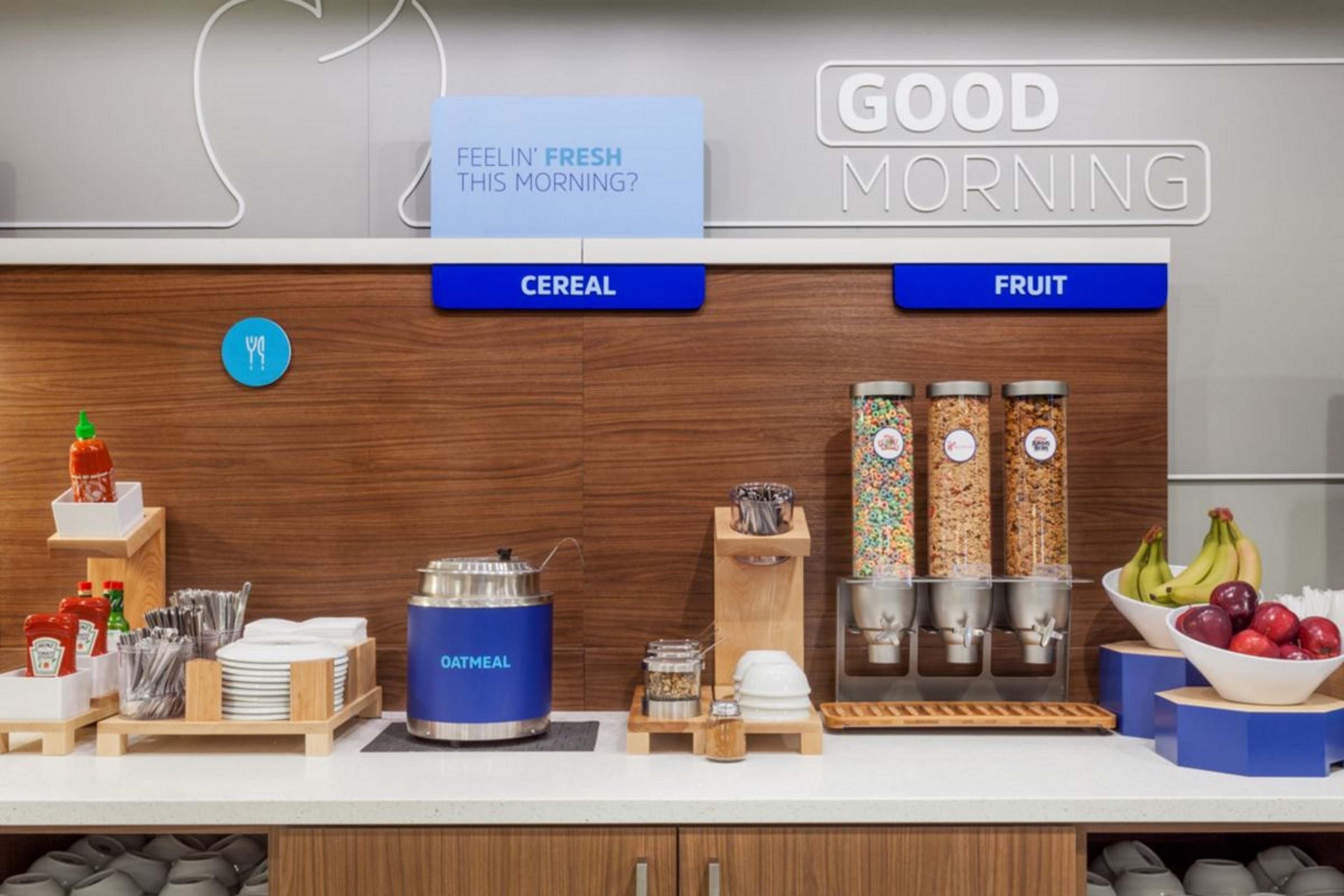 Holiday Inn Express And Suites Detroit North-Troy By Ihg Eksteriør billede