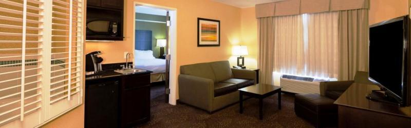 Holiday Inn Express And Suites Detroit North-Troy By Ihg Eksteriør billede